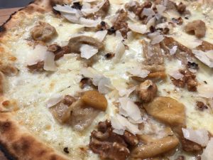 pizza funghi porcini