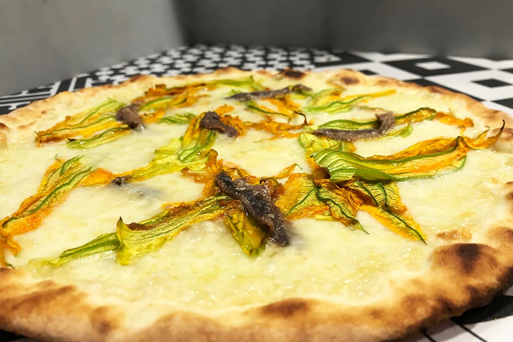 Pizzeria la Lievita pizza a domicilio e da asporto fiori di zucc