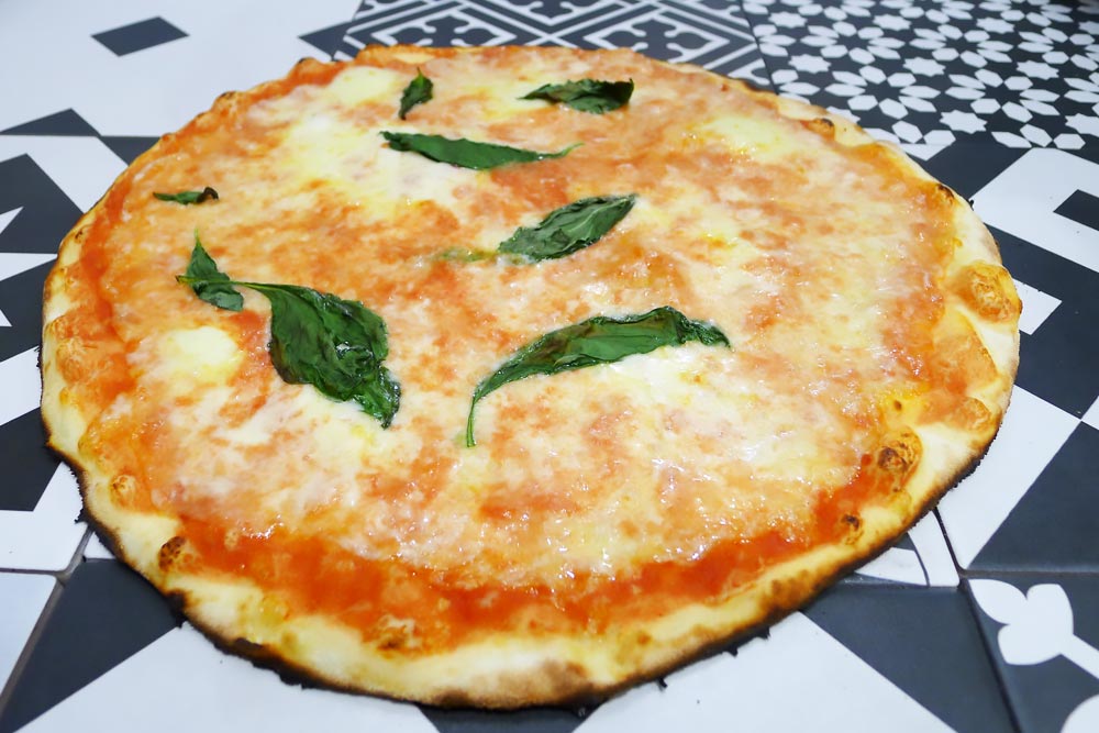 Pizzeria la Lievita pizza a domicilio e da asporto margherita